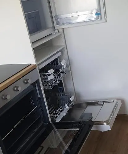 Frisch Renoviertes Daire *