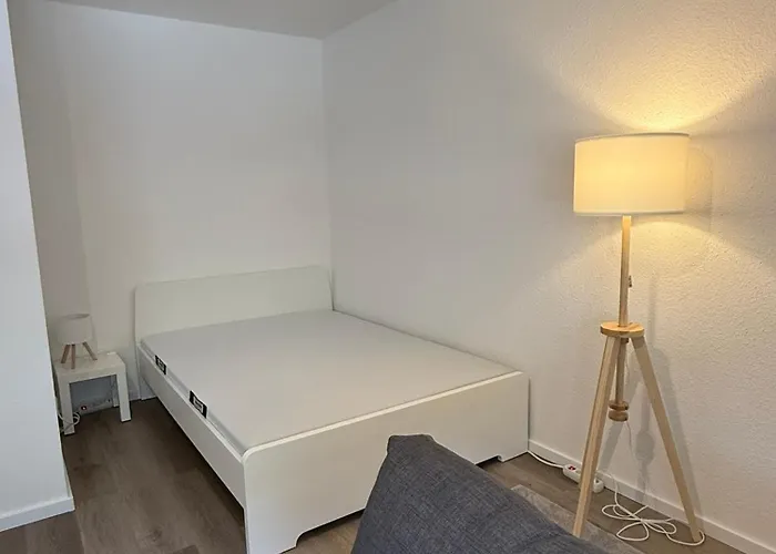 Apartment Frisch Renoviertes Monchengladbach